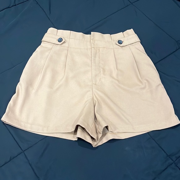 Banana Republic Factory Pants - ⭐️2/$10⭐️Banana Republic shorts 🩳